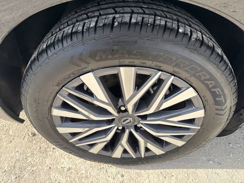 Used 2024 Nissan Altima 2.5 SV image 24