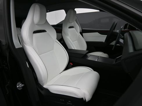 Used 2026 Tesla Model Y Performance AWD/4WD image 28