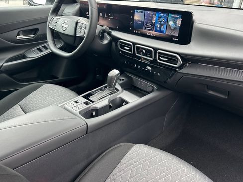 New 2026 Nissan Sentra SV image 15