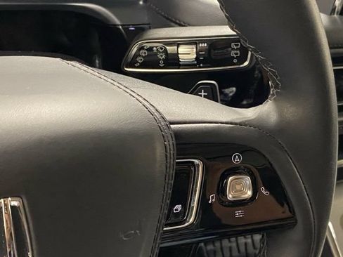 Certified 2024 Lincoln Aviator AWD w/ Premium Package image 36