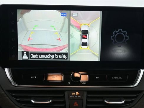 Used 2025 Nissan Altima 2.5 SL image 32