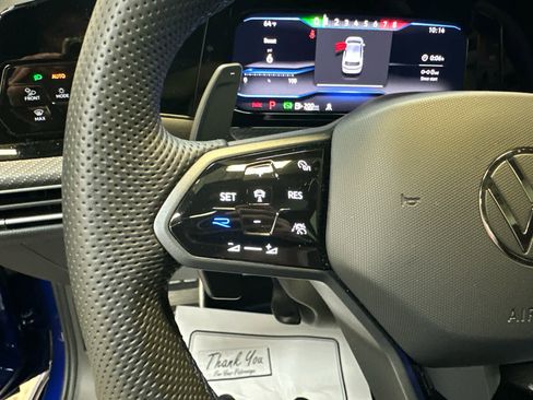 Used 2024 Volkswagen Golf R image 21