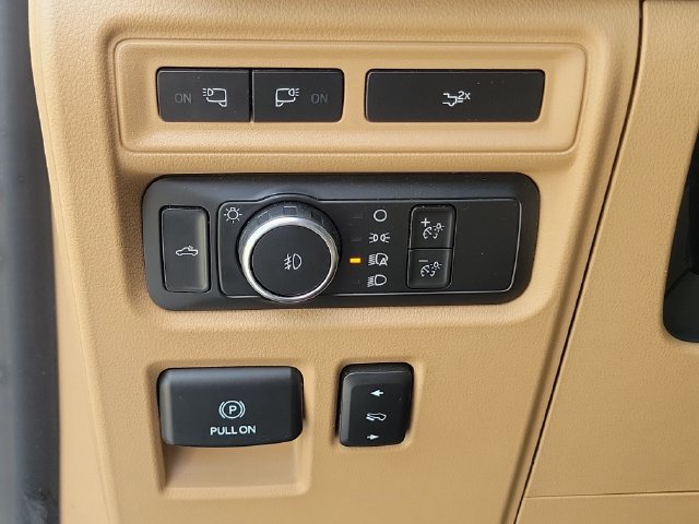 Used 2022 Ford F150 Lariat w/ Tow Technology Package RWD image 21