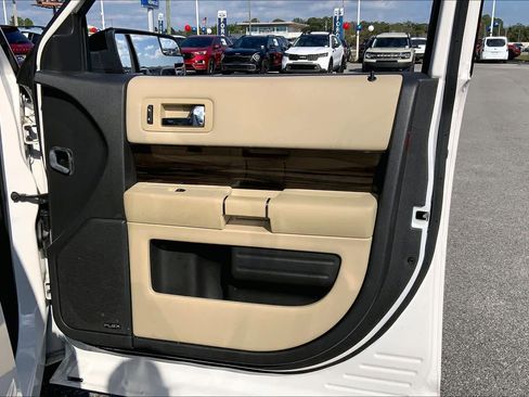 Used 2016 Ford Flex SEL w/ Equipment Group 201A image 22