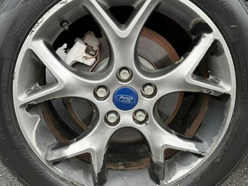 Used 2014 Ford Focus SE w/ Equipment Group 201A image 38