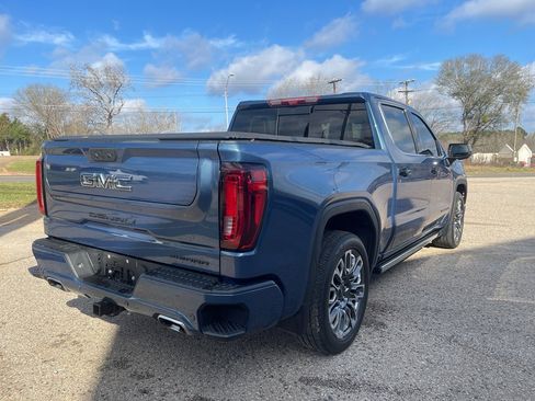 Used 2024 GMC Sierra 1500 Denali Ultimate image 8