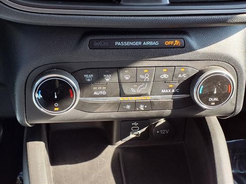 Used 2025 Ford Escape Active image 25