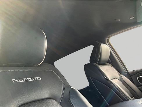 Used 2020 RAM 1500 Laramie w/ Sport Appearance Package AWD/4WD image 28