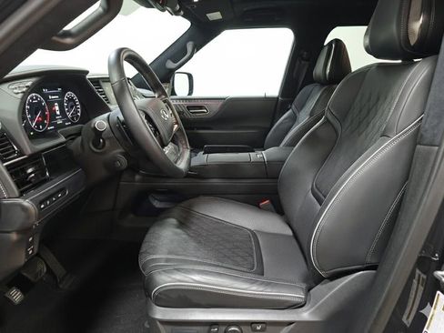 Used 2025 INFINITI QX80 Autograph w/ Autograph Exterior Package image 12