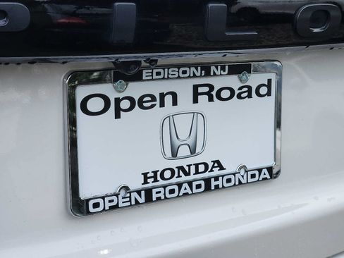 Used 2023 Honda Pilot TrailSport image 33