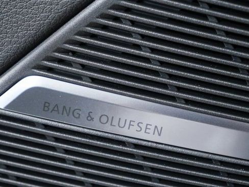 New 2026 Audi Q8 Premium Plus image 7