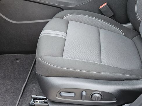 New 2026 Chevrolet Blazer LT w/ Convenience Package FWD image 25