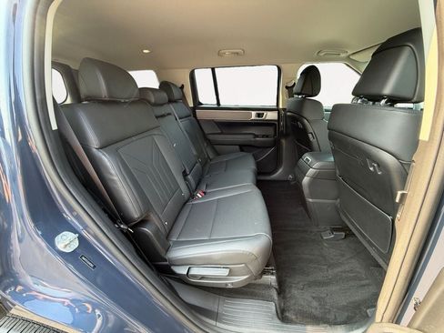 Used 2025 Hyundai Santa Fe SEL AWD/4WD image 23