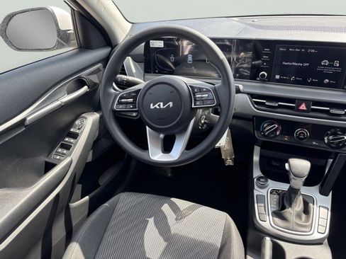 New 2026 Kia Seltos LX image 13