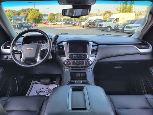 Used 2020 Chevrolet Tahoe LT AWD/4WD image 31