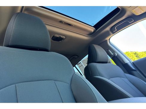 Used 2026 Subaru Crosstrek 2.0i Premium image 17