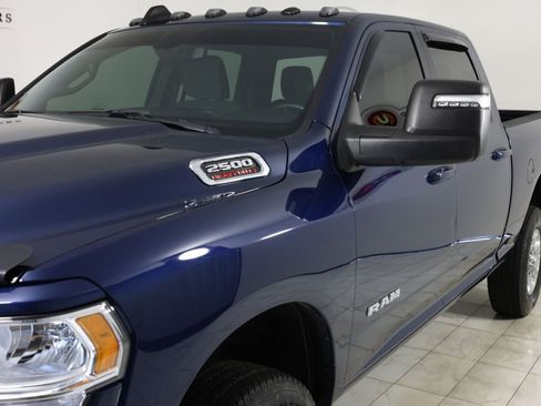 Used 2024 RAM 2500 Big Horn w/ Sport Appearance Package AWD/4WD image 44