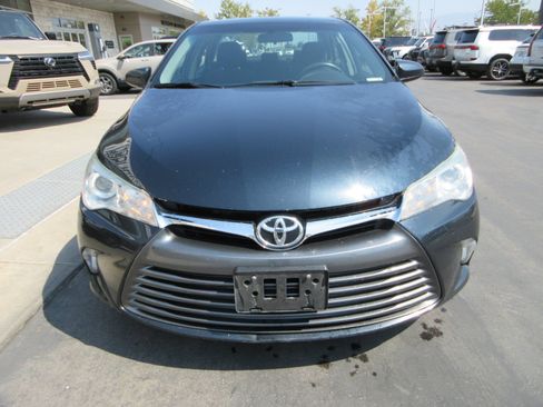 Used 2015 Toyota Camry LE FWD image 15