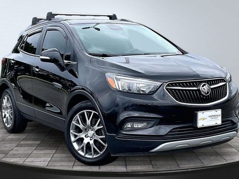 Used 2018 Buick Encore Sport Touring FWD image 12
