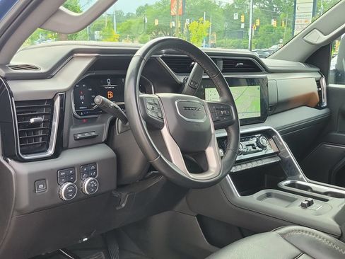 Used 2025 GMC Sierra 2500 Denali w/ Denali Reserve Package AWD/4WD image 19