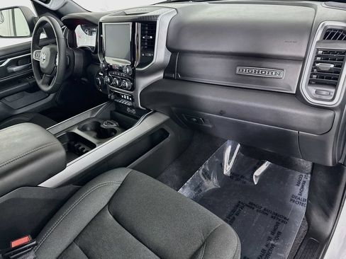 Used 2025 RAM 1500 Big Horn AWD/4WD image 31