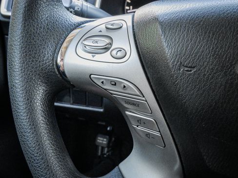 Used 2015 Nissan Murano S w/ Navigation Package AWD/4WD image 19