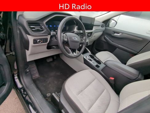 Used 2023 Ford Escape Active w/ Tech Pack #2 AWD/4WD image 7