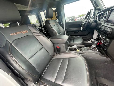 Used 2021 Jeep Wrangler Unlimited Rubicon w/ Xtreme Recon 35" Tire Package AWD/4WD image 28