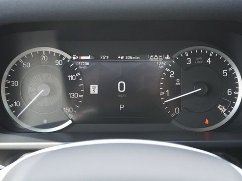 Used 2023 Land Rover Defender 110 S AWD/4WD image 11