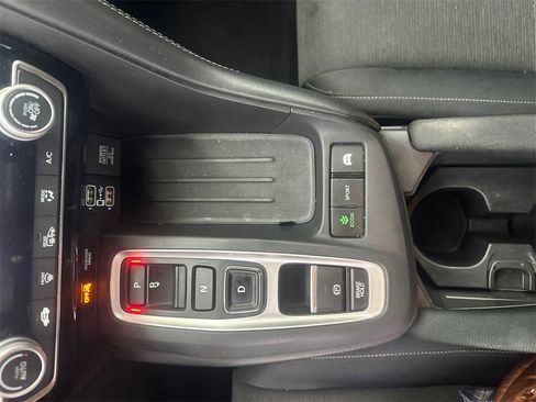 Used 2021 Honda Insight EX image 30