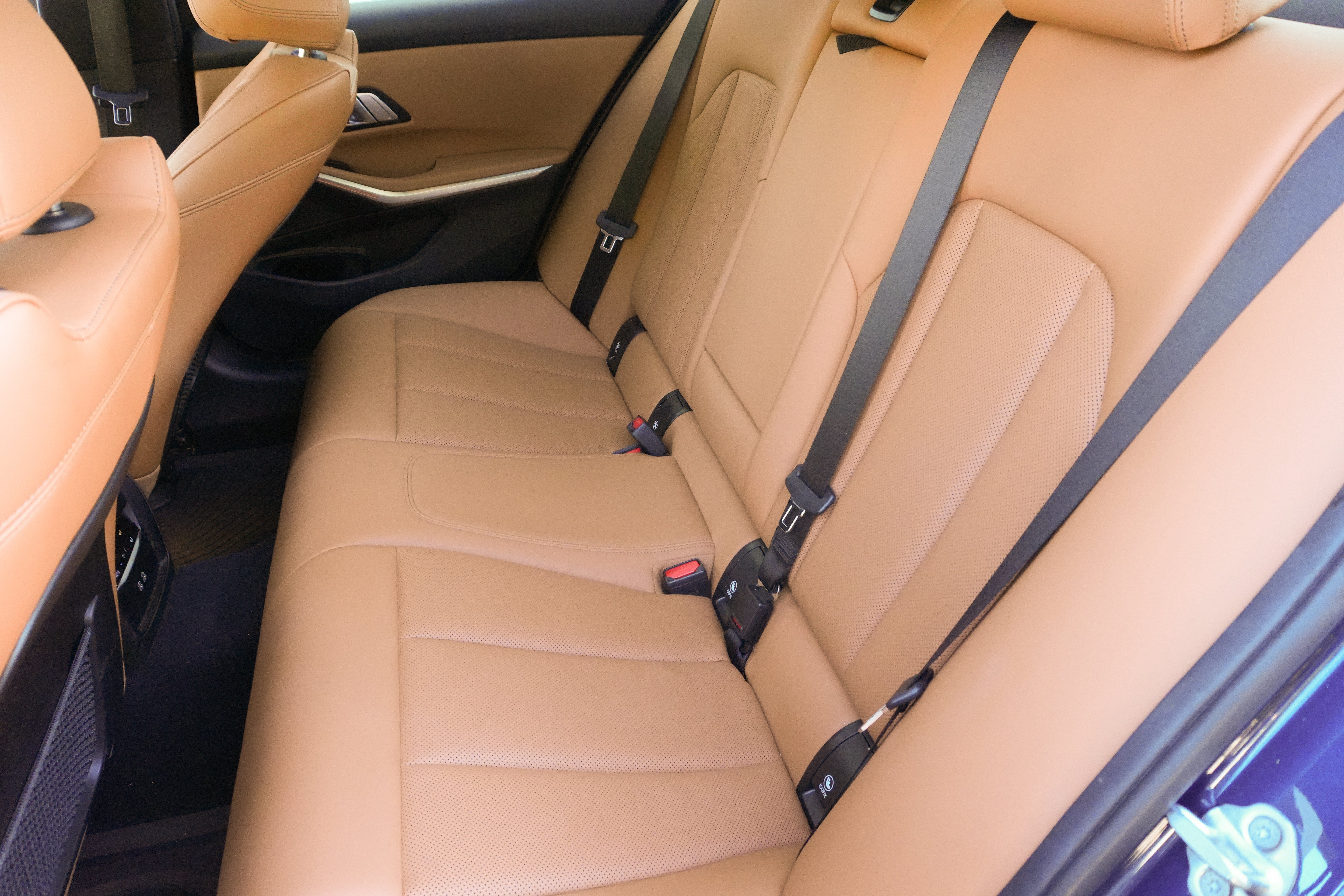 Used 2022 BMW 330i Sedan w/ Driving Assistance Package RWD image 26