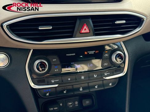 Used 2019 Hyundai Santa Fe AWD image 22
