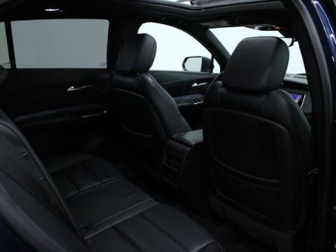Used 2019 Cadillac XT4 Premium Luxury image 28
