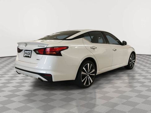 Used 2019 Nissan Altima 2.5 Platinum AWD/4WD image 25