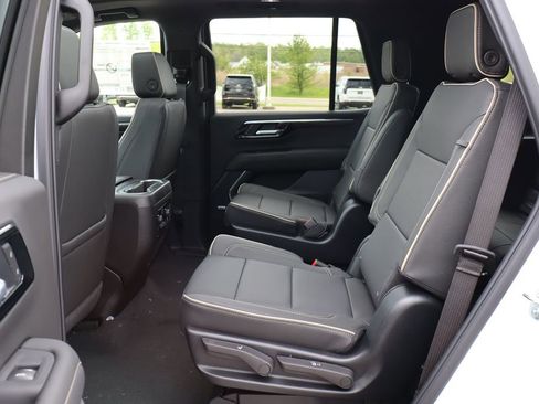 New 2026 Chevrolet Tahoe Premier w/ Sun And Tow Package AWD/4WD image 46