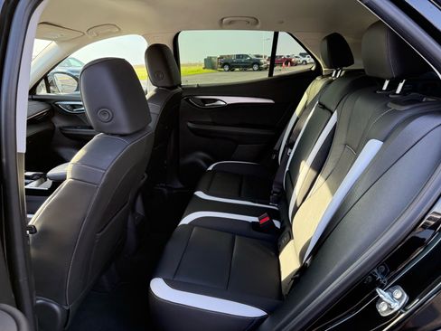 Used 2025 Buick Envision Sport Touring AWD/4WD image 11