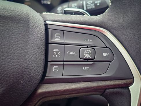 New 2026 Jeep Grand Cherokee Limited image 21