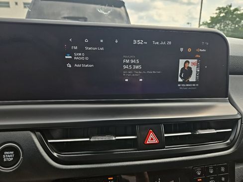 Certified 2024 Kia Seltos SX AWD/4WD image 24