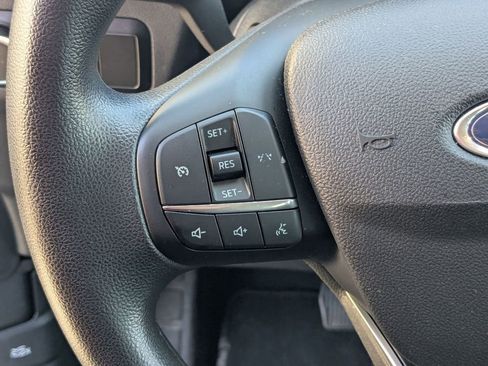 Used 2025 Ford Escape Active AWD/4WD image 17