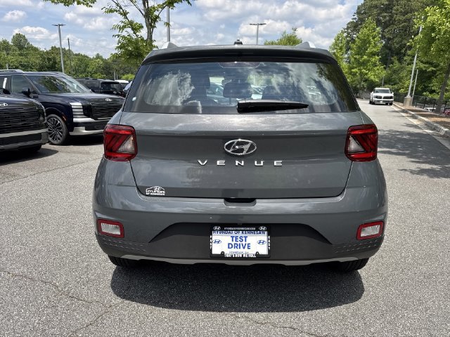 New 2026 Hyundai Venue SEL FWD image 7