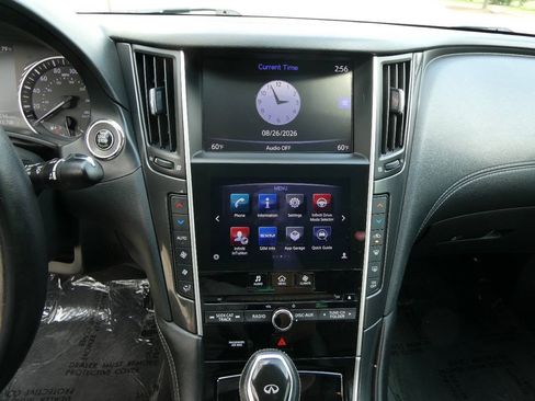 Used 2018 INFINITI Q50 Pure AWD/4WD image 17