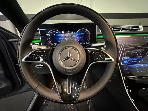 Used 2026 Mercedes-Benz S 580 4MATIC Sedan image 31