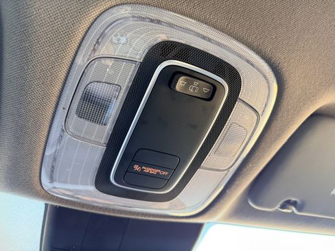 Used 2024 Hyundai Elantra SE FWD image 20