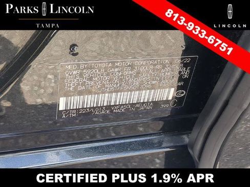 Used 2022 Lexus LS 500 w/ Interior Upgrade Package RWD image 36