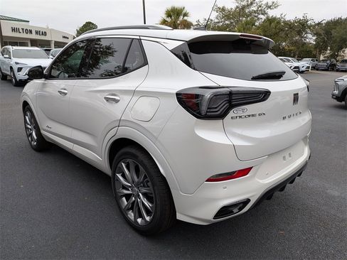 New 2026 Buick Encore GX Avenir w/ Avenir Technology Package image 6