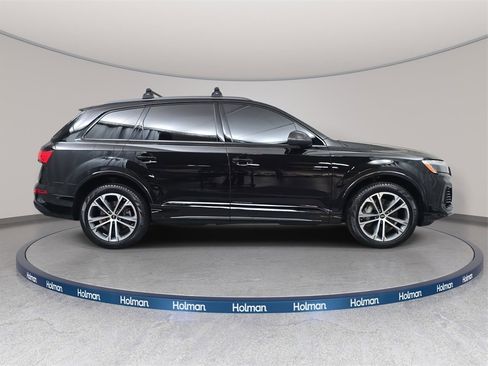 Used 2025 Audi Q7 2.0T Premium Plus w/ Premium Plus Package image 5