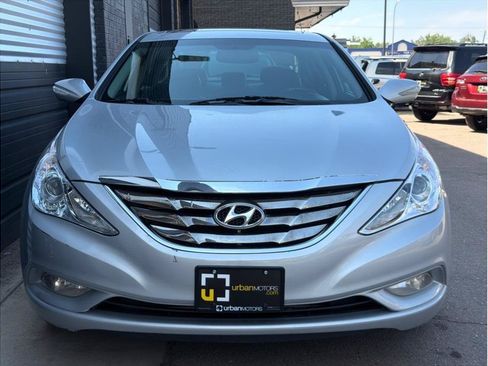 Used 2011 Hyundai Sonata Limited FWD image 12