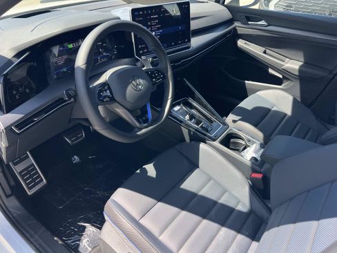 New 2026 Volkswagen Golf AWD/4WD image 5
