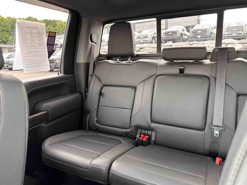 Used 2022 Chevrolet Silverado 2500 LTZ w/ LTZ Plus Package AWD/4WD image 35
