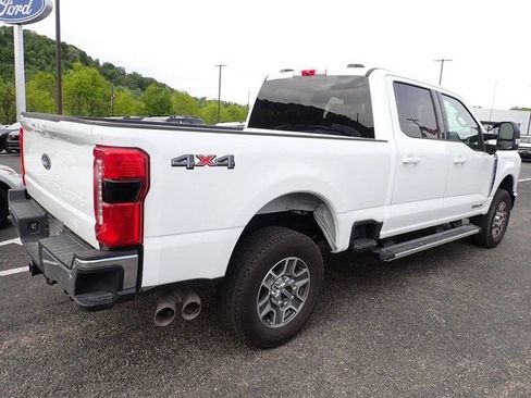 Used 2026 Ford F250 Lariat AWD/4WD image 6